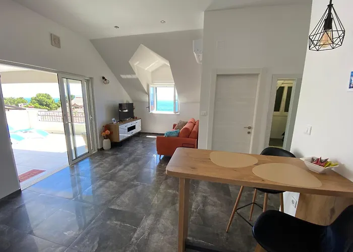 Appartamento Penthouse Vanja Bol