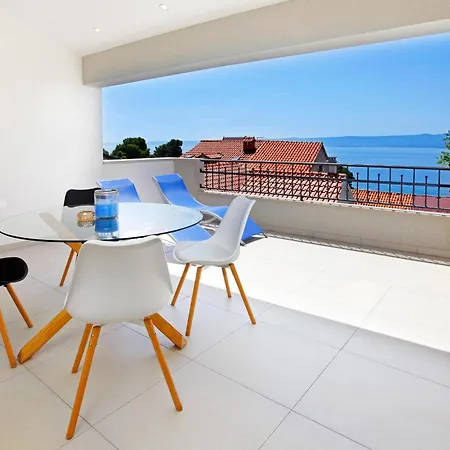 Penthouse Vanja דירה *