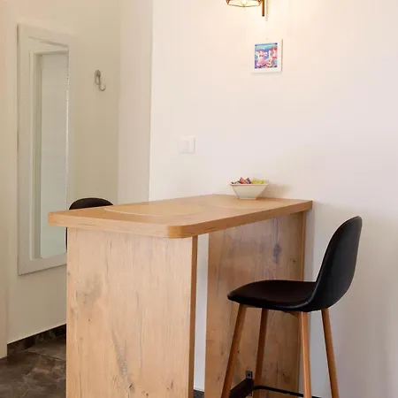 Penthouse Vanja דירה