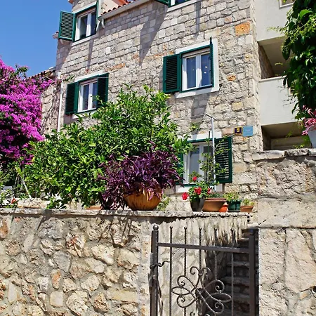 Penthouse Vanja * Μπολ