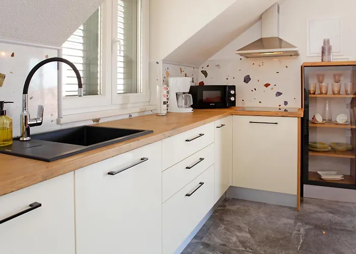 Penthouse Vanja *